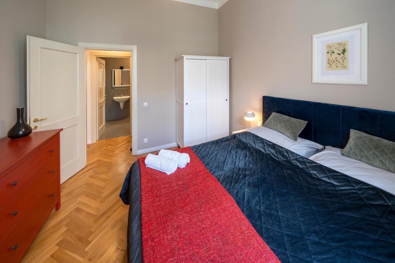 Apart Hotel Zborovska Prague Luaran gambar