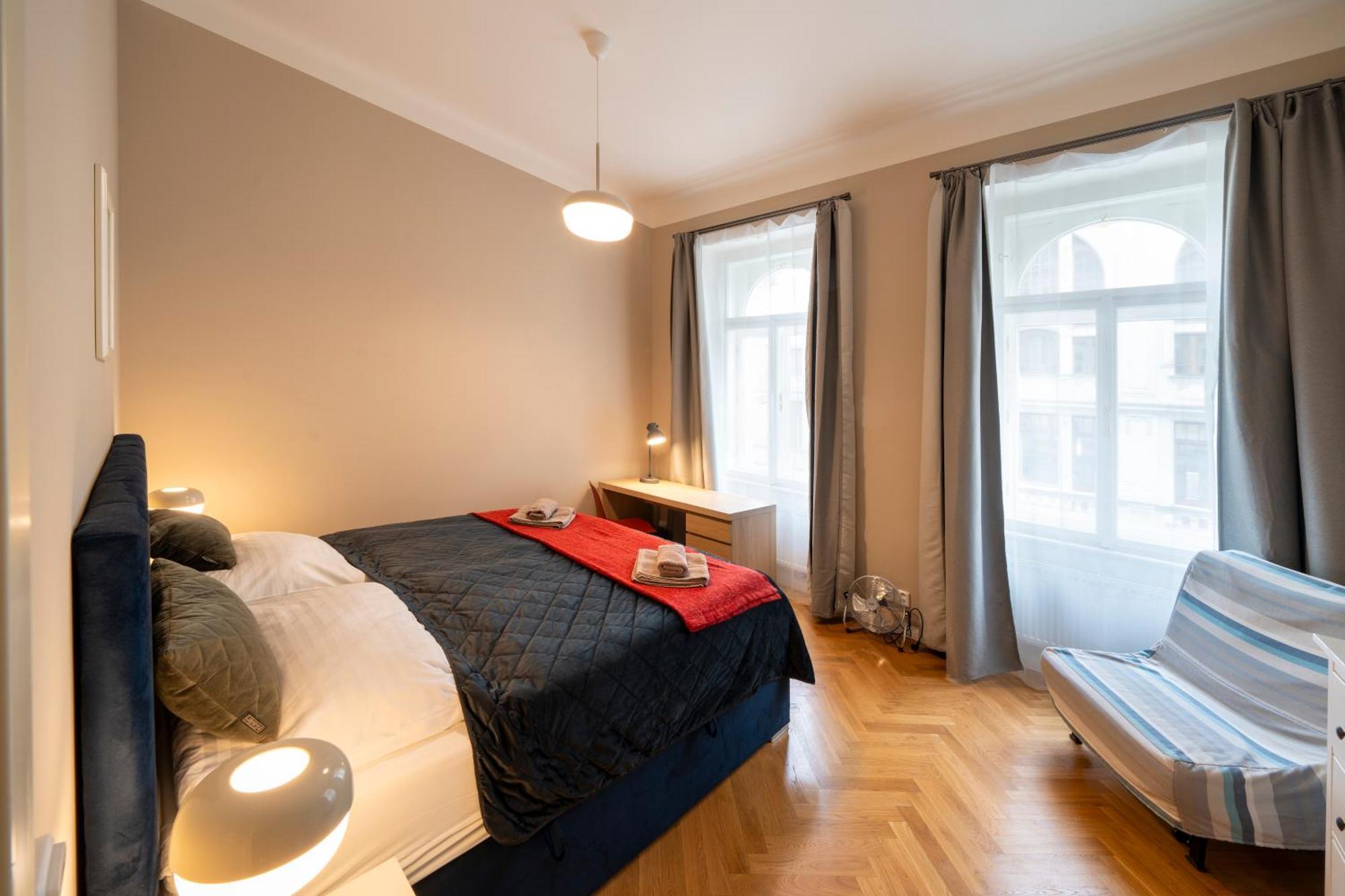 Apart Hotel Zborovska Prague Luaran gambar