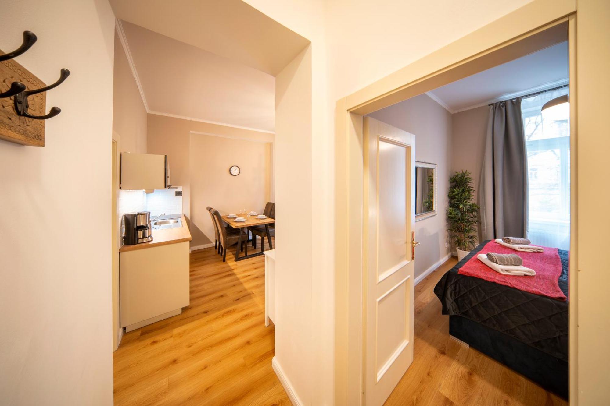 Apart Hotel Zborovska Prague Luaran gambar
