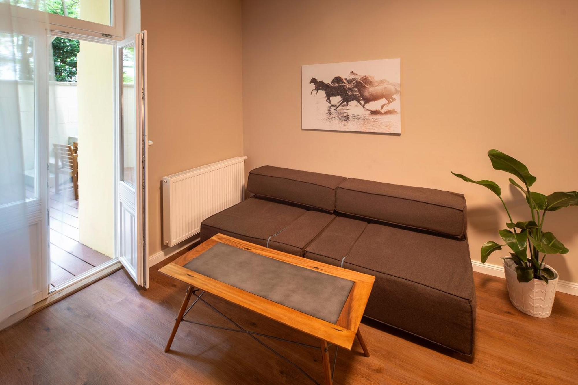 Apart Hotel Zborovska Prague Luaran gambar