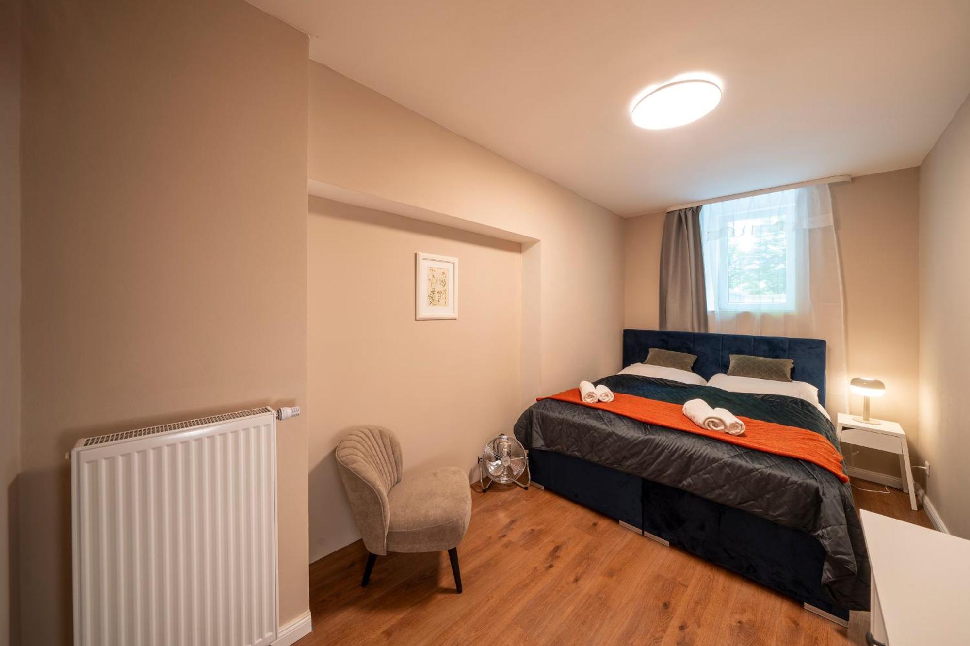 Apart Hotel Zborovska Prague Luaran gambar